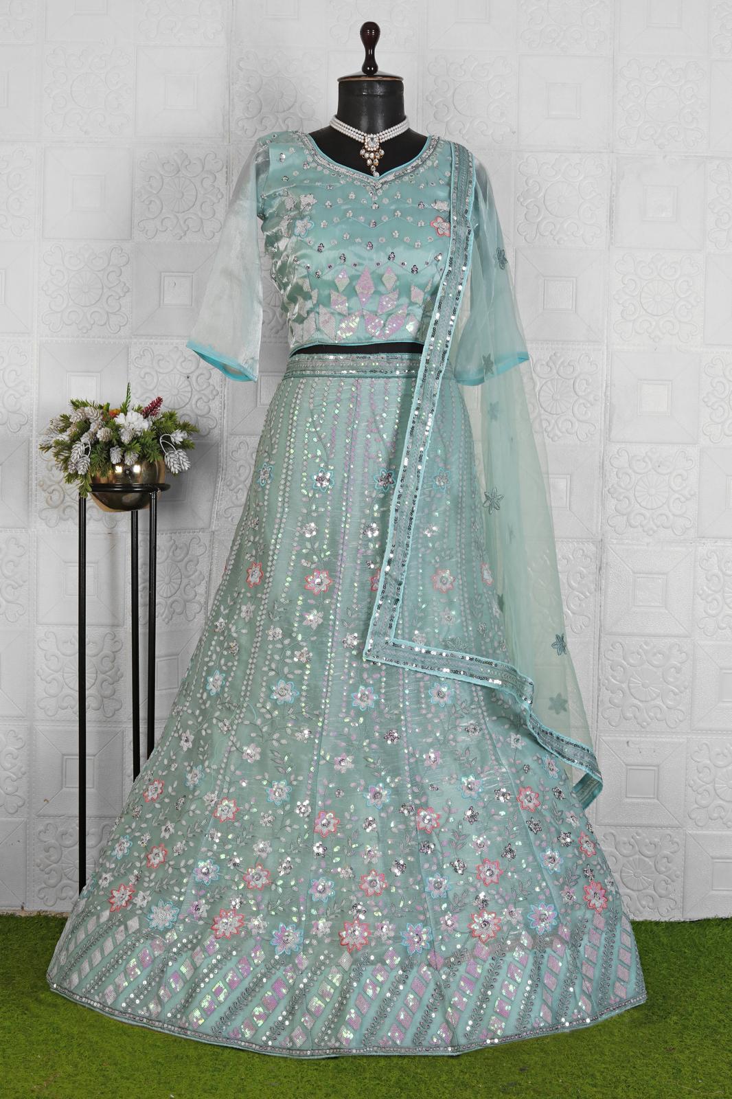 DESIGNER EMBROIDERY WORK LEHENGA CHOLI IN BERLIN