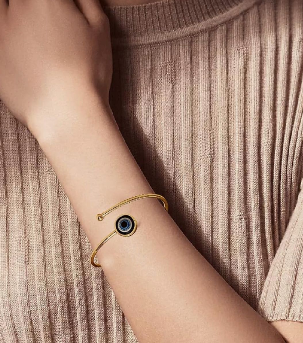 Handmade Evil Eye Size Adjustable Bracelet in Germany
