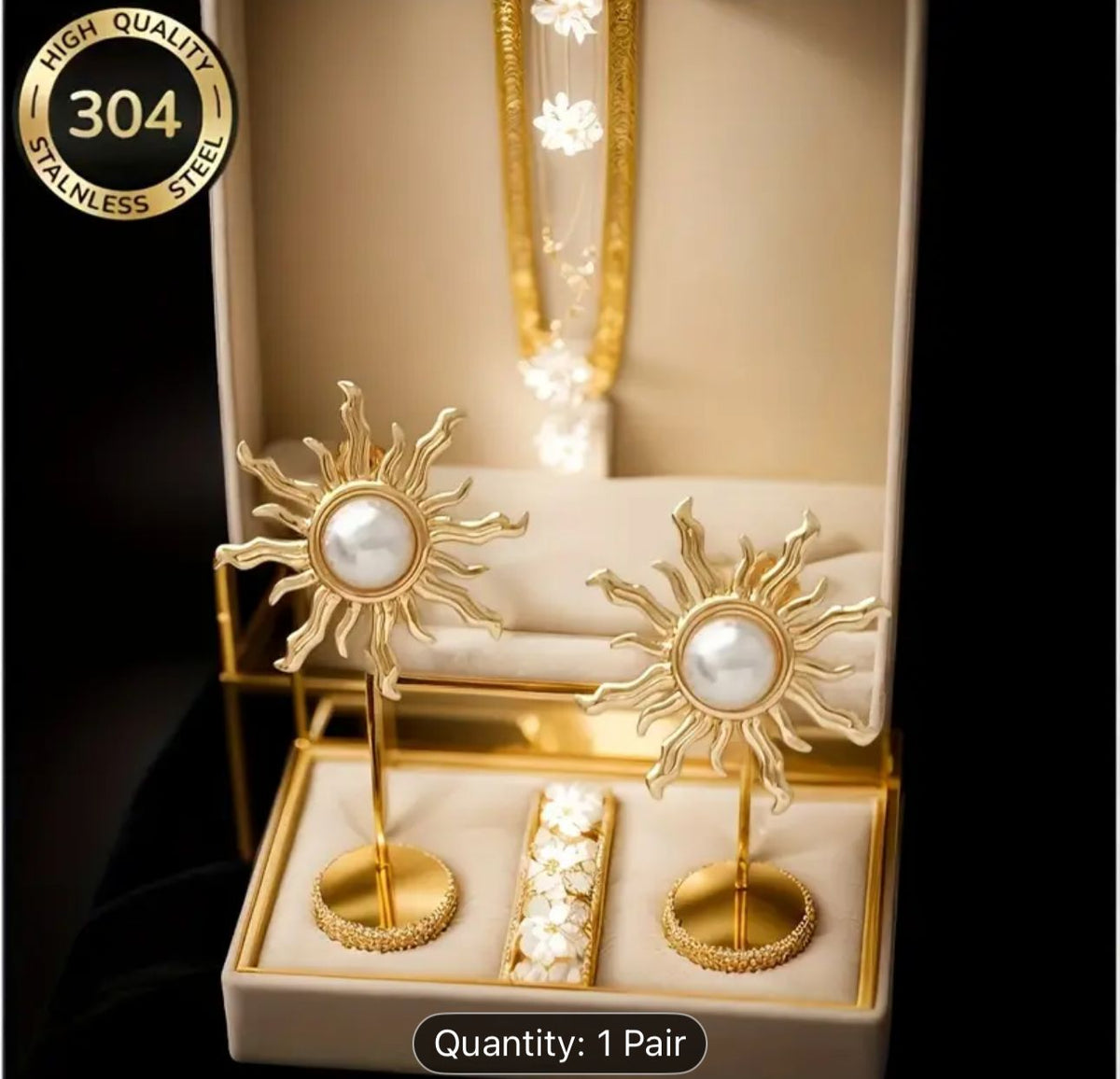 Pearl Sun Earrings Earrings in Berlin