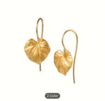 Exquisite Design Lotus Petal Flower Stud Trend Female Metal Earrings  in Munich Namma Markt