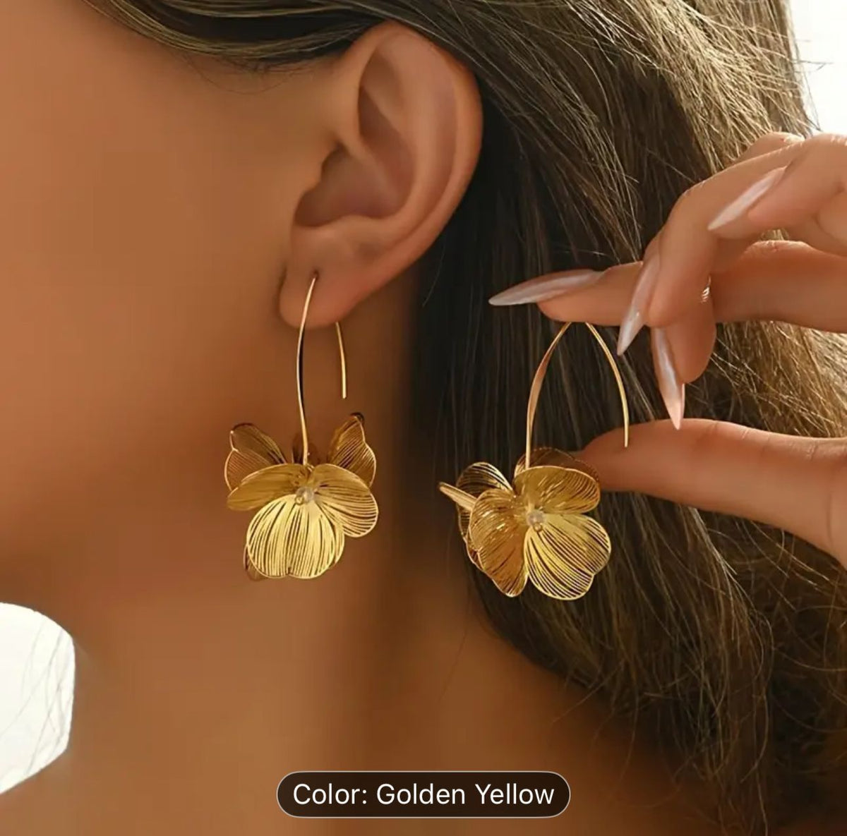 Filigree Flower Drop Earrings in Berlin
