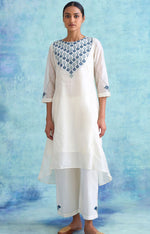 Women Solid Cotton Blend Flared Kurta in Munich