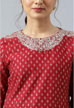 Red Printed kurta With Metallic Embroidery in Munich