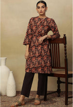 Women Floral Print Straight Kurta in Germany