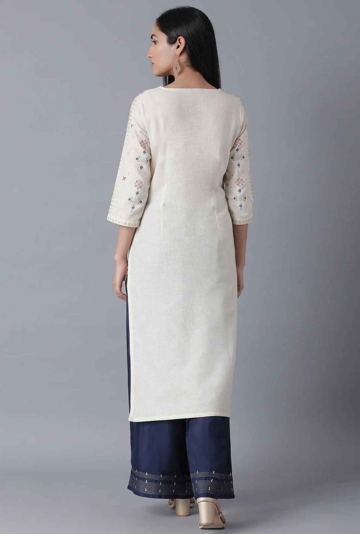 Ecru Straight kurta in Germany