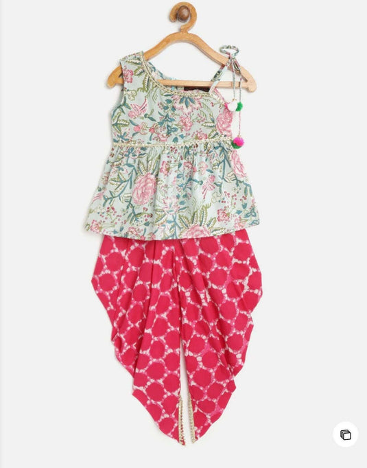 Girls Festive & Party Dhoti & Kurta Set in Munich