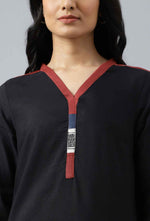 Black Straight Kurta in Berlin