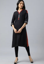 Black Straight Kurta in Berlin