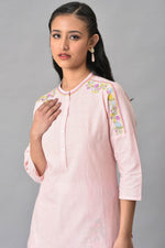 Light Pink Mandarin Collar kurta With Embroidery