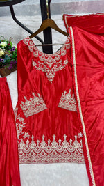 PURE CHINON SILK SUIT IN GERMANY