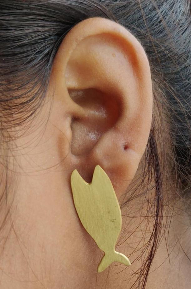 Brass fish shaped golden earrings in Berlin