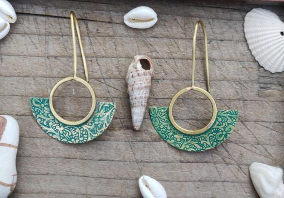 Golden Casual Wear Brass Artisan Crafted Metalwork Earring in Germany