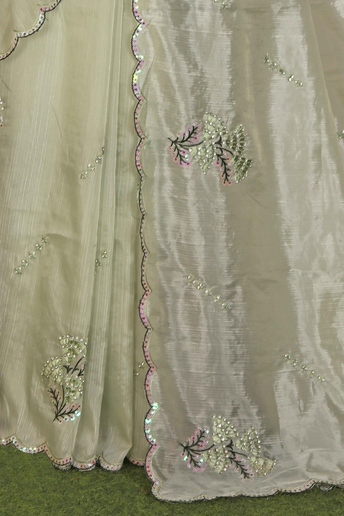Pure Tissue Silk Saree in Munich