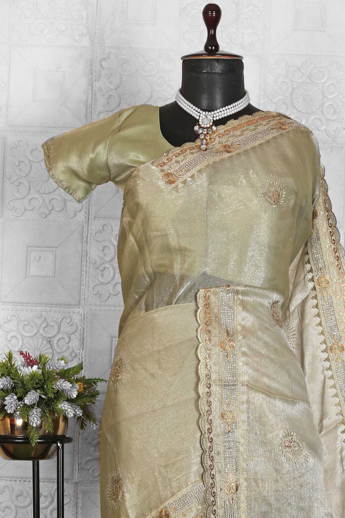 Tissue Silk Saree in Munich