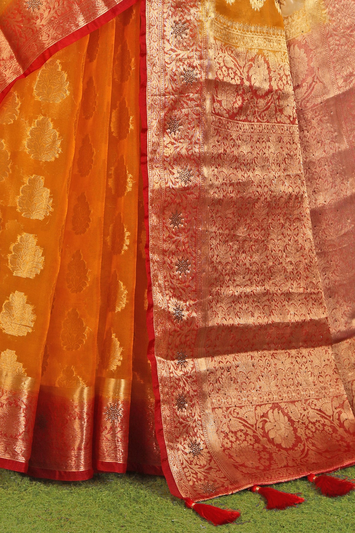 Beautiful Chanderi Silk Saree in Berlin