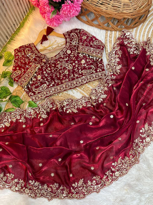 Fandy Silk C-pallu Sequins embroidery work saree in Berlin