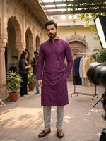 MENS CHIKENKARI HEAVY RAYON KURTA IN BERLIN