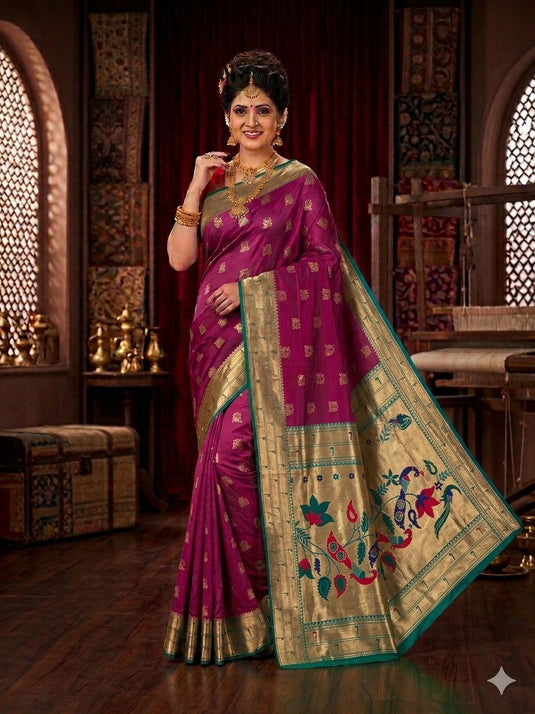Purple Silk Saree unstitched blouse in Berlin