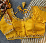 Yellow Party wear heavy blouse in Berlin