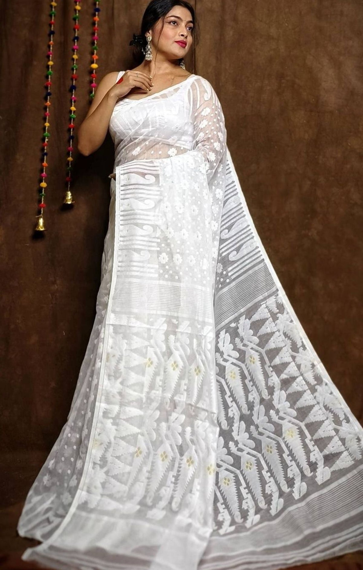 Woven Design Pure Cotton Jamdani Saree in Germany(Onam Saree)