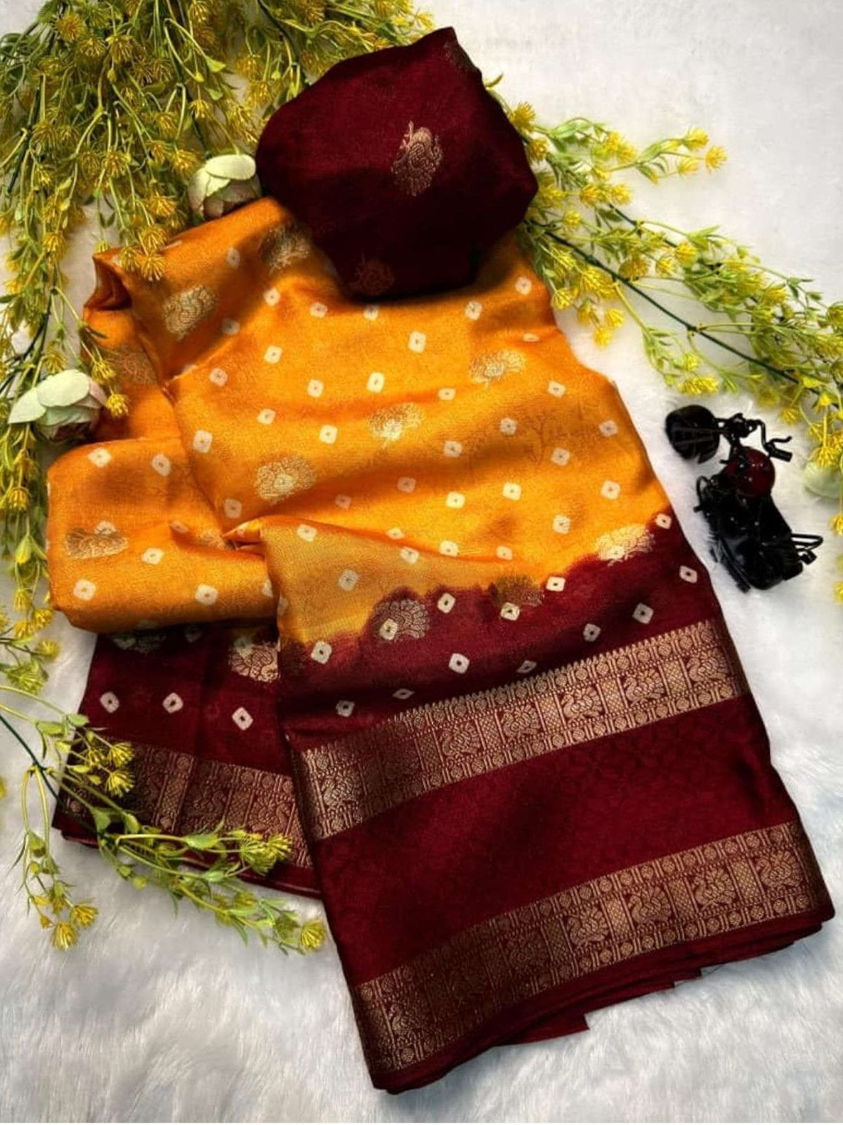 Crepe Muga Silk Saree Bandhani Pattern All Over Rich Kanjivaram Border Floral Printed Pallu With Blouse Piece in Germany Namma Markt