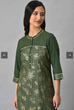 Green Button Down Ethnic Liva kurta in Berlin
