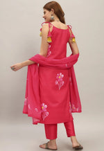 Women Crepe Kurti Pant Dupatta Set in Germany