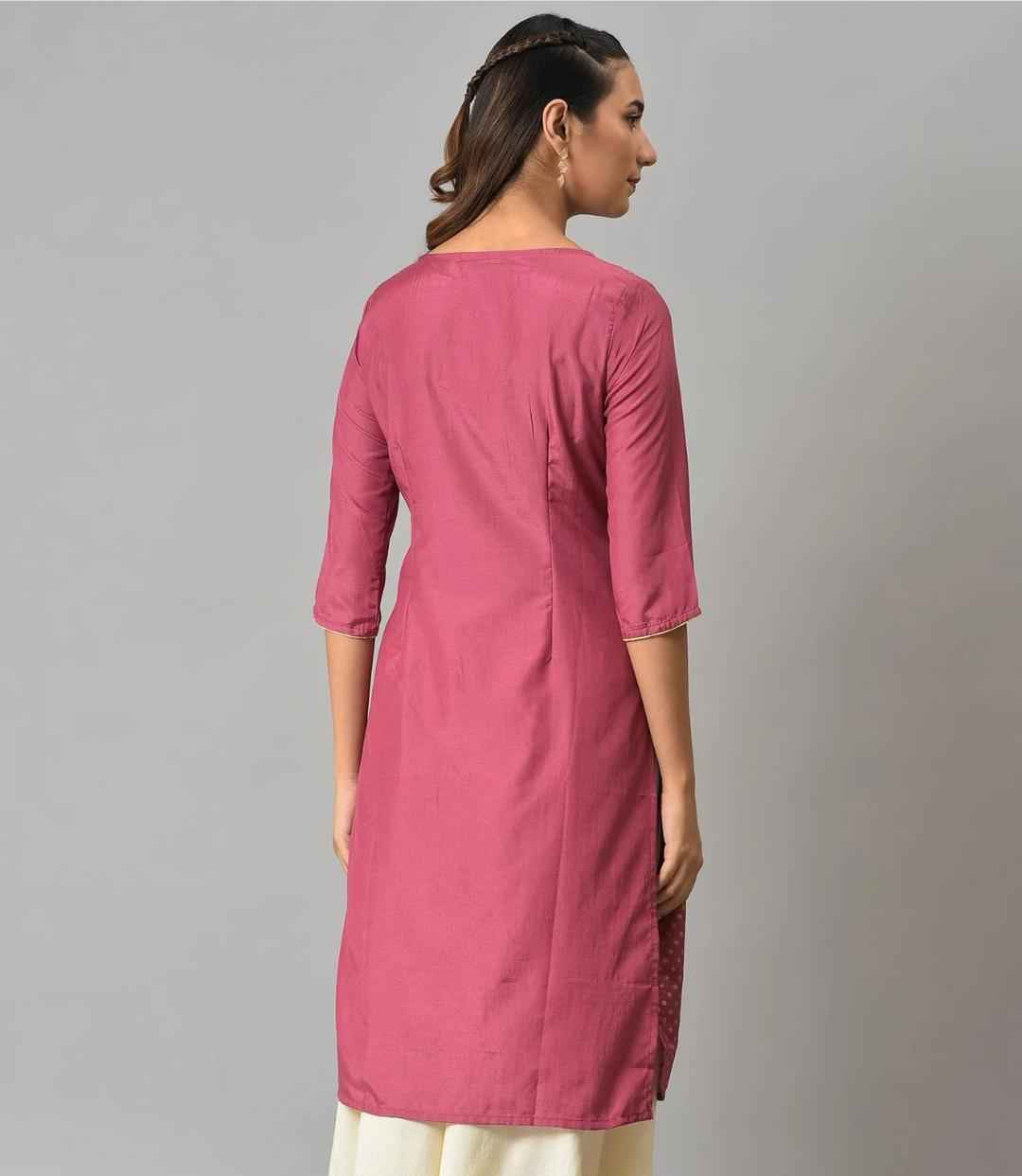 Pink Floral Printed Sequined Ethnic kurta in Germany