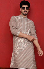 Geometric Embroidered Mandarin Collar Cotton Silk Straight Kurta in Germany