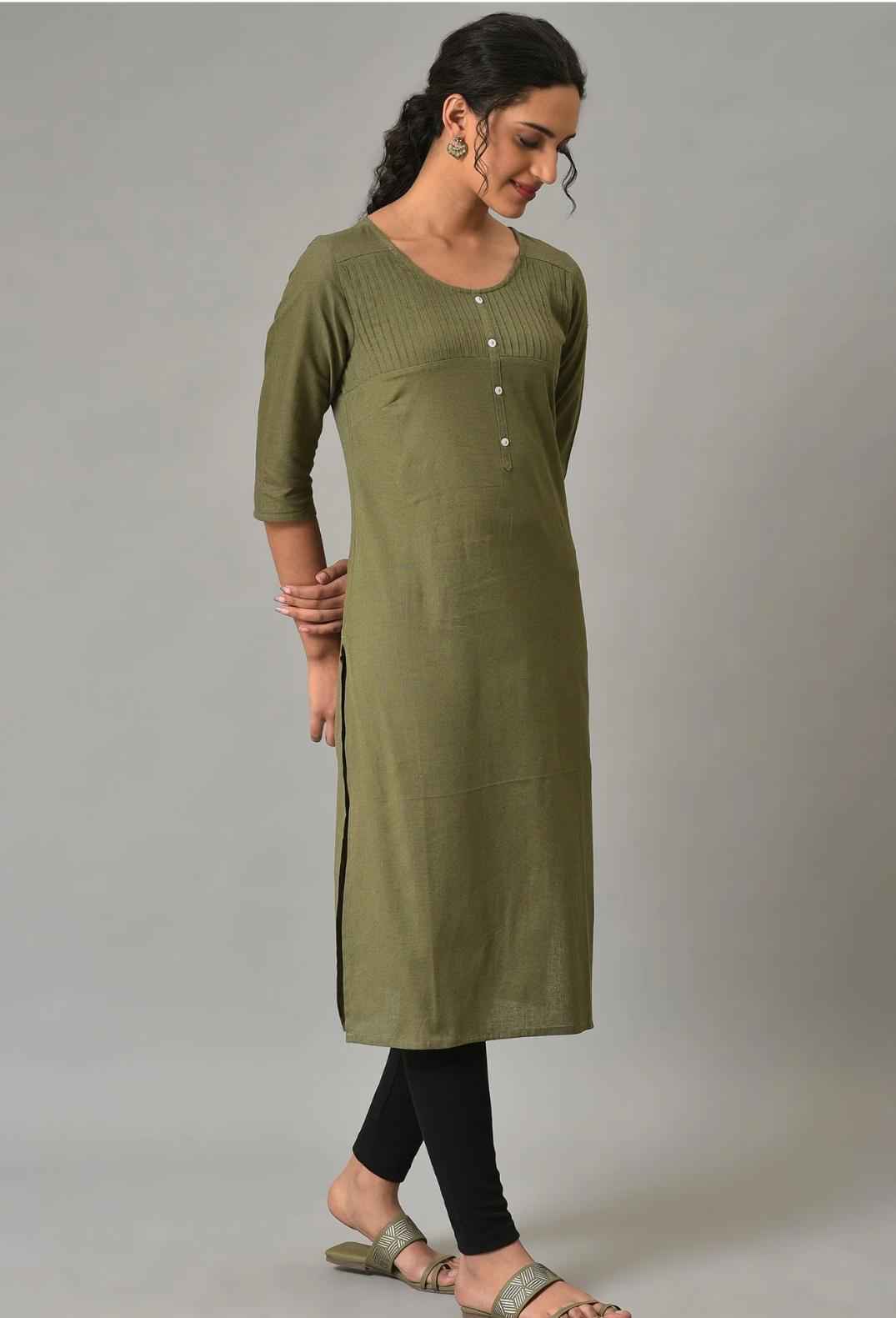 Green Solid Cotton kurta in Germany