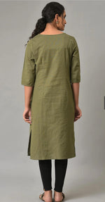 Green Solid Cotton kurta in Germany