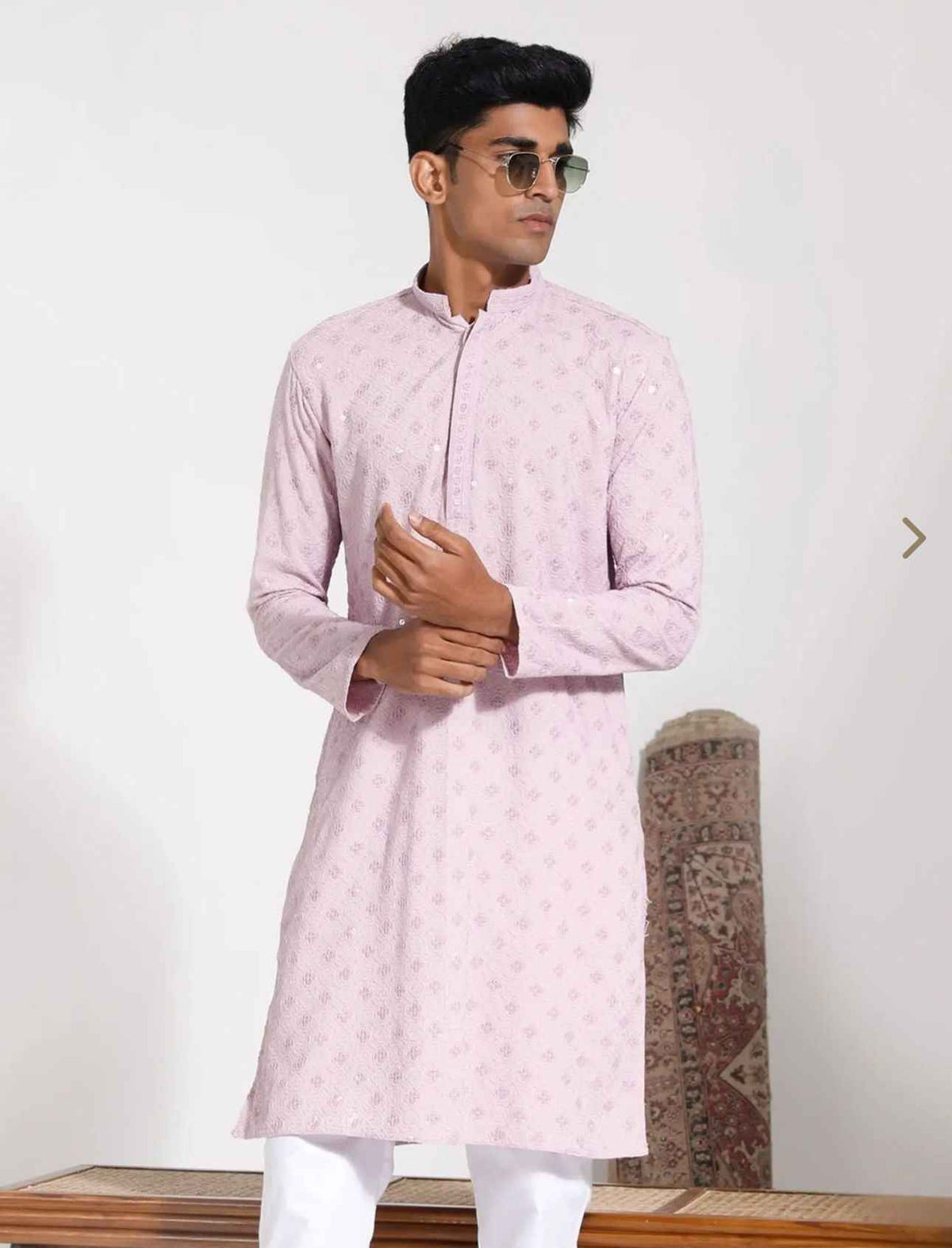 Pink Regular Fit Embroidered Kurta in Germany