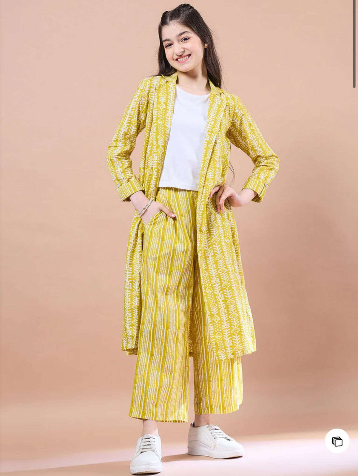 Girls Ethnic Printed Hosiery Straight Fit Top & Pant With Jacket in Germany
