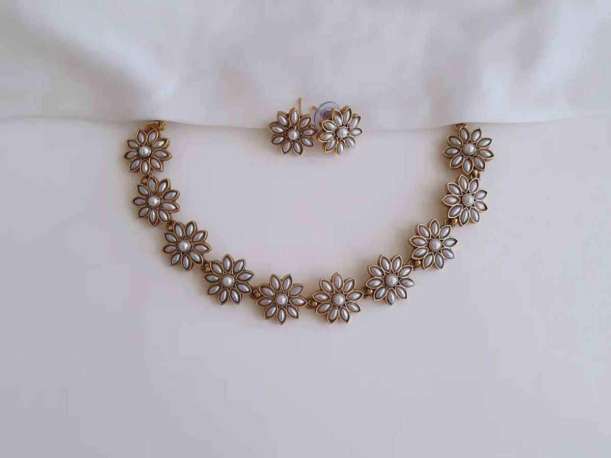 Elegant White Floral Choker Set with Matching Studs in Germany