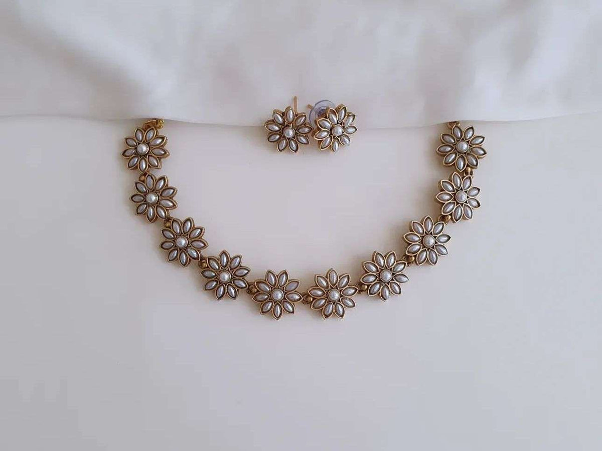 Elegant White Floral Choker Set with Matching Studs in Germany
