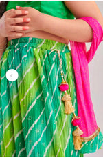 Girls Green Lehariya Taffeta Lehenga Choli Dupatta Set in Berlin