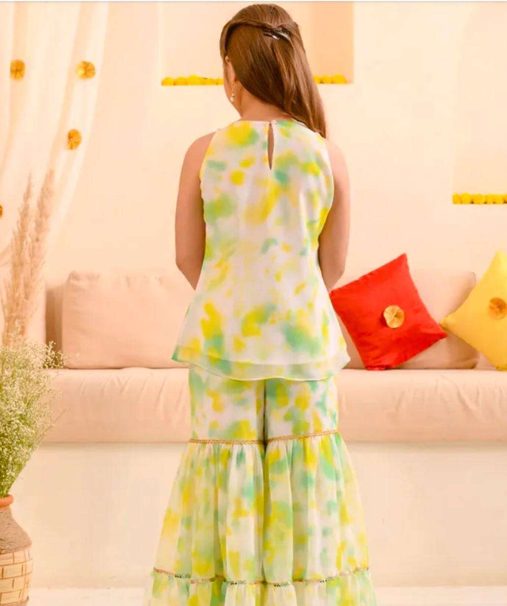 Girls White And Green Tie Dye Georgette Kurta Sharara Dupatta Set in Berlin Namma Markt