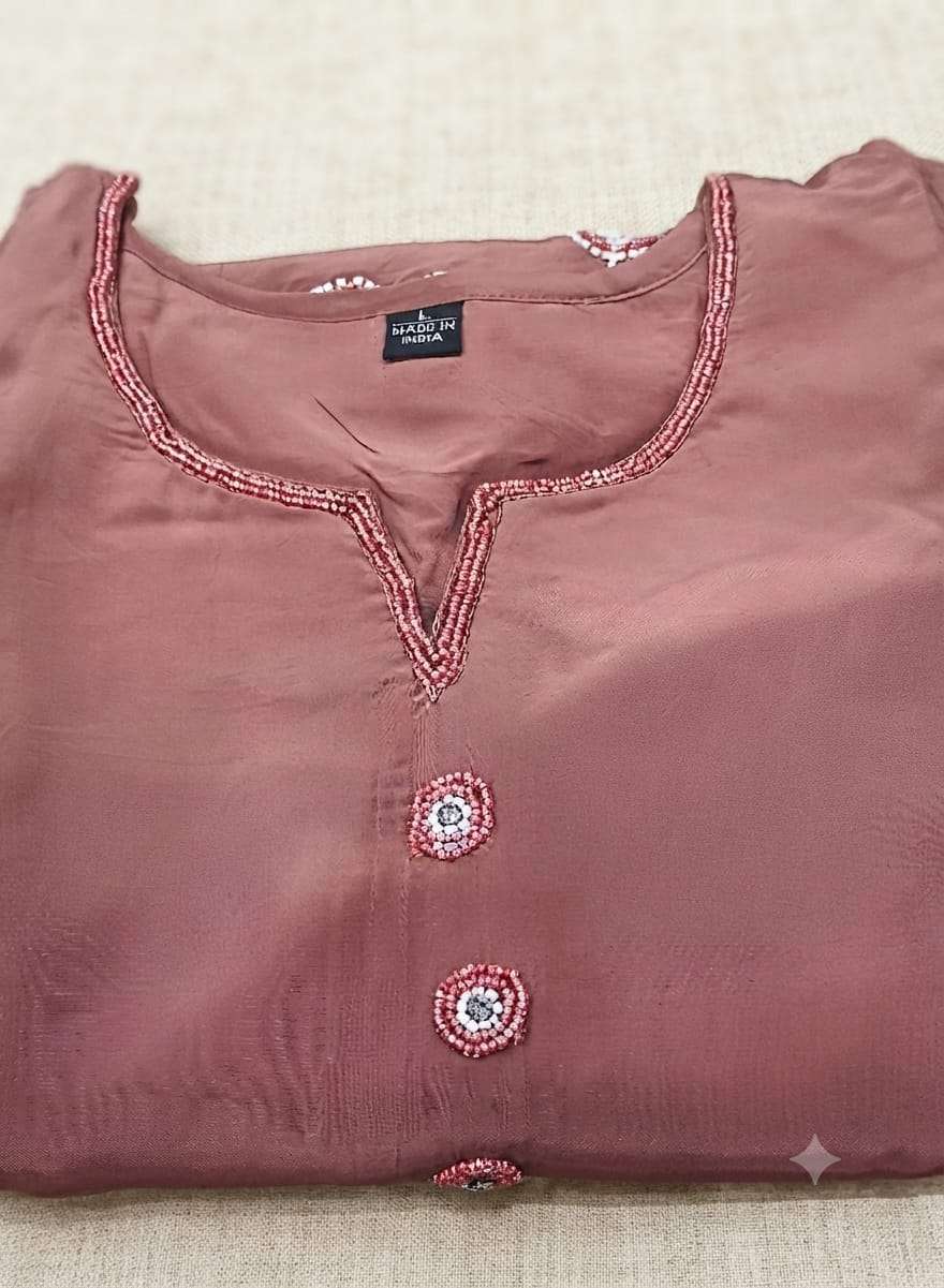 Elegant Mauve Silk Embroidered Salwar Kameez Suit in Germany