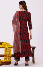 Women Viscose Rayon Kurta Pant Dupatta Set in Berlin