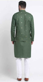 Men's Cotton Blend Solid Kurta and White Elastic Waistband Pyjama With Cotton Embroided Sequenced Nehru Jacketin Berlin