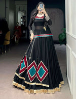 Traditional Embroidered Garba Chaniya Choli Set Ethnic Festival Wear for Women in Germany