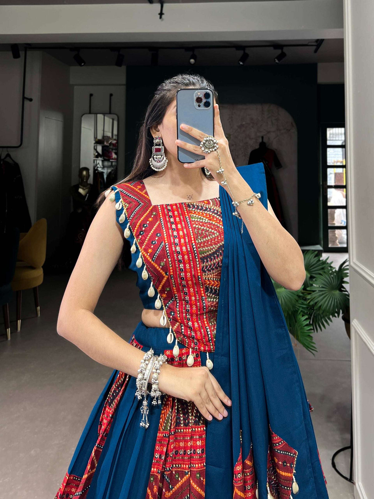 Traditional Blue & Red Printed Navratri Chaniya Choli Set in Germany Namma Markt