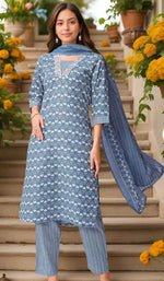 Floral Printed V-Neck Thread Work Pure Cotton Kurta With Trousers & Dupatta in Germany Namma Markt