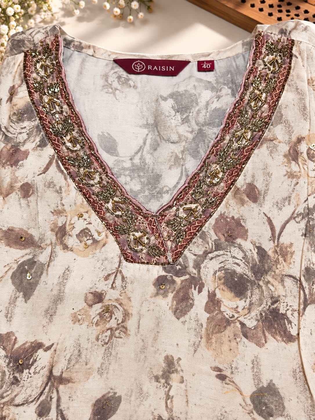 Cream Pure Cotton Floral Printed Suit Set in Berlin