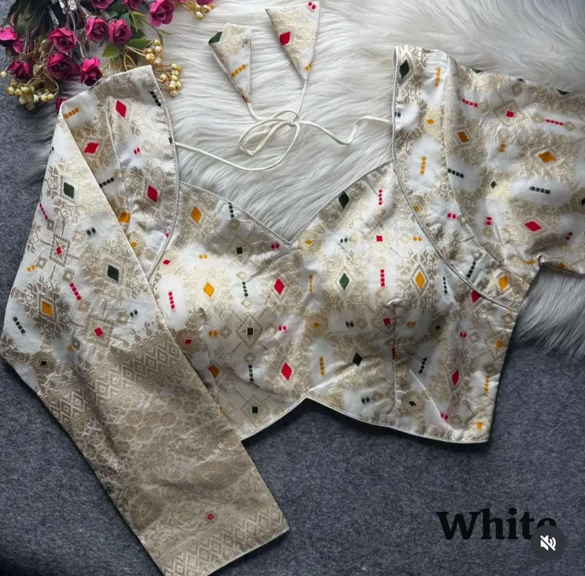 Banarasi White silk full sleeves blouse in Germany