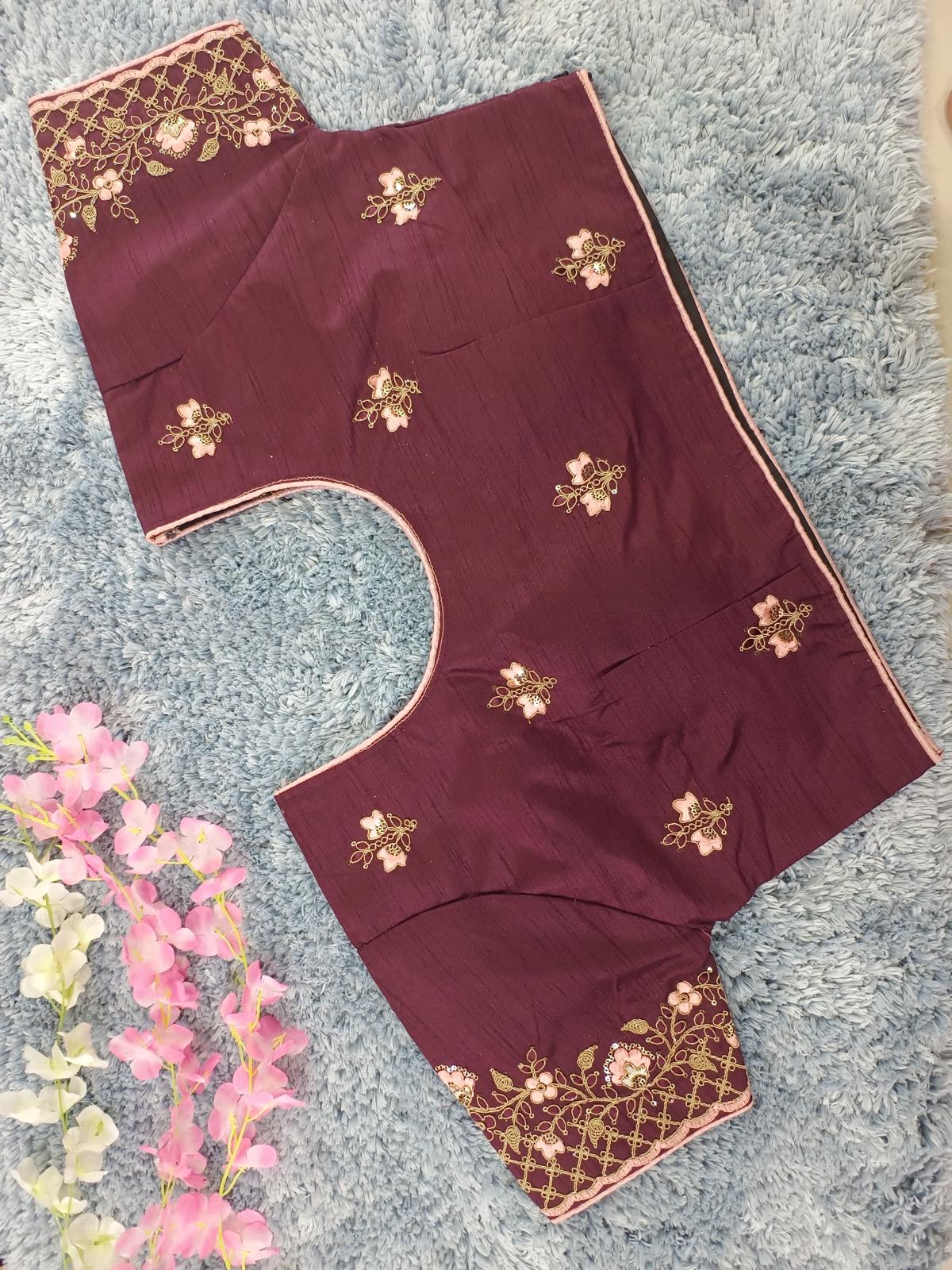 Beautiful Designer Blouse in Berlin
