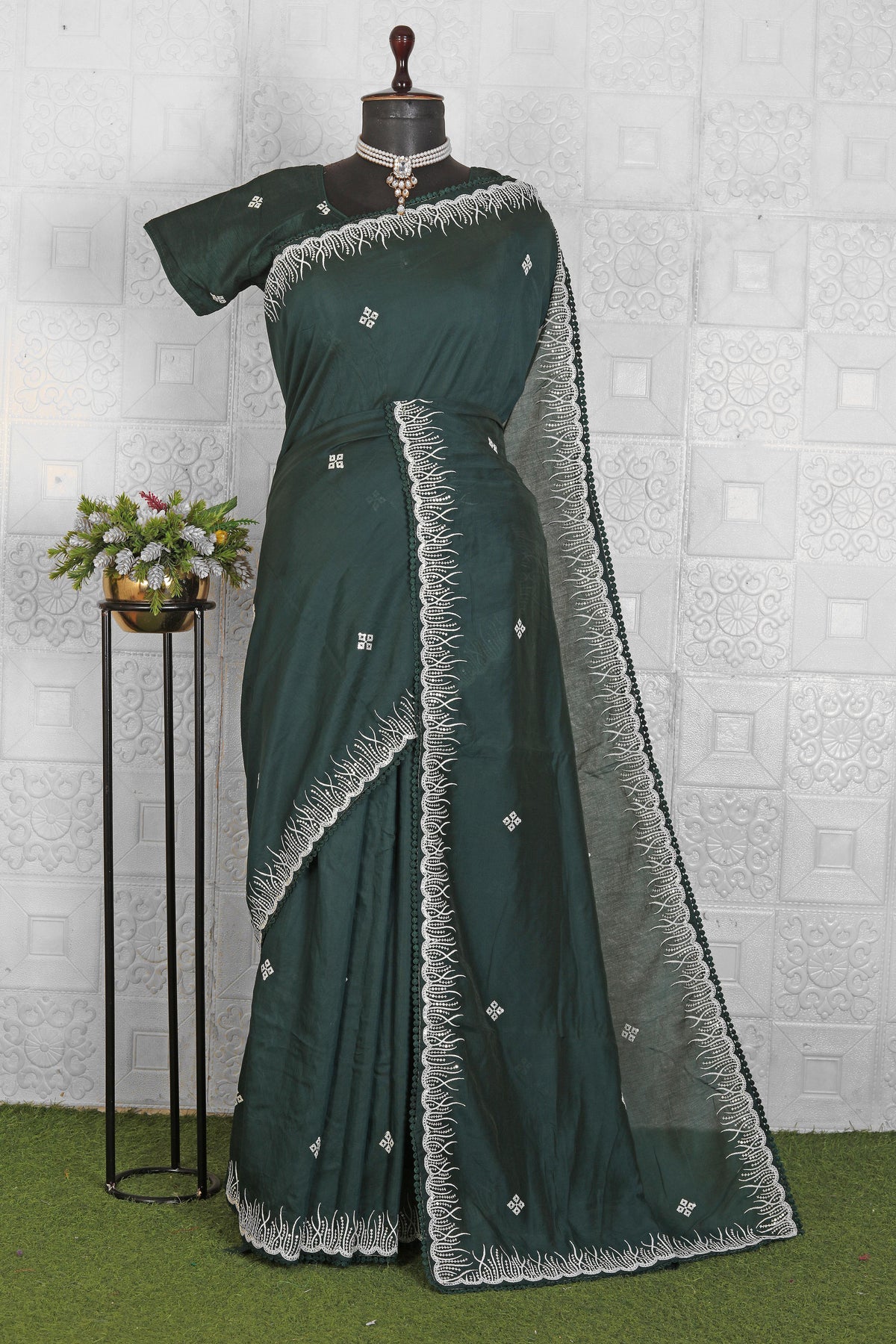 Chinnon Saree in Germany