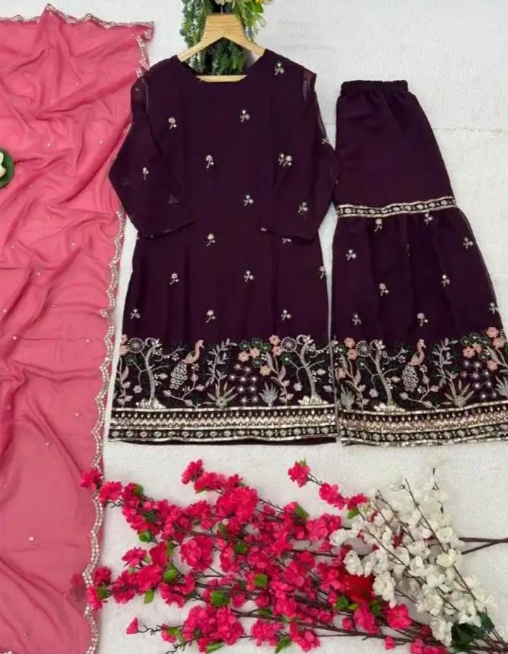 Silk Kurta Set For Women in Germany