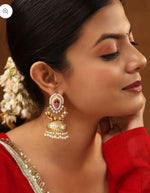 Kesar Gold Jhumki in Berlin