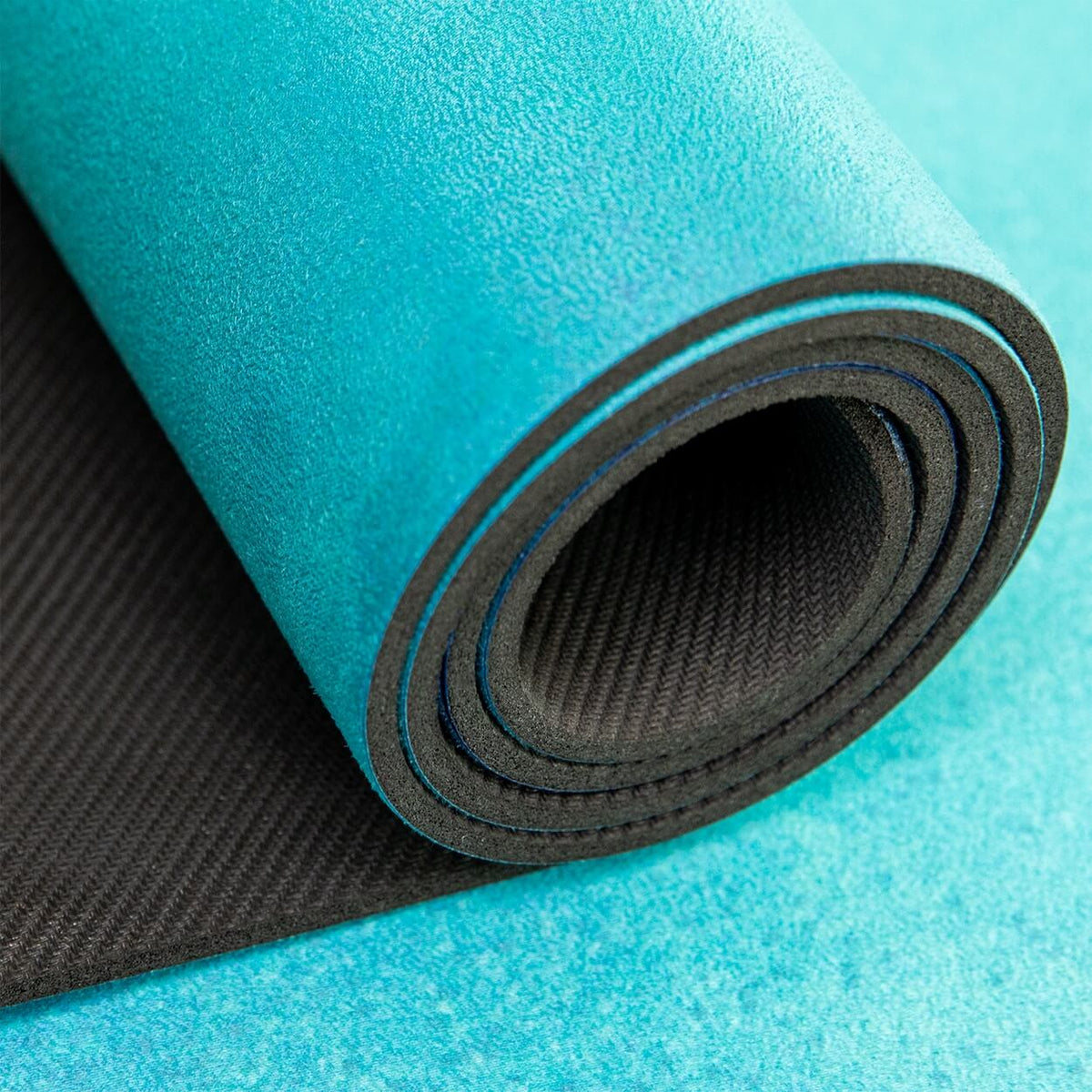 Yogamatte aus Naturkautschuk & recycelter Mikrofaser